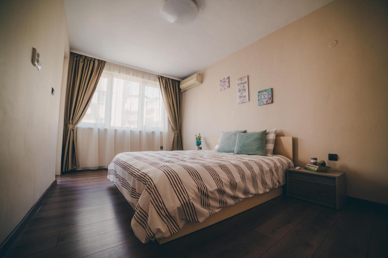 Unbeatable Location: New & Comfy Apartment Varna Exterior photo